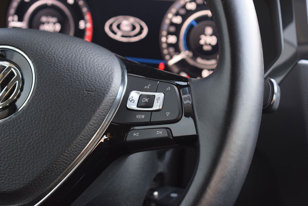 VW - Tiguan TDI 2.0 6-Gang *Highline*LED*Navi*VC*ACC*_5