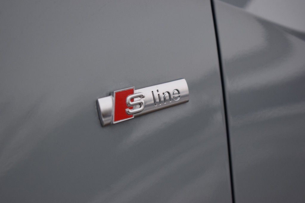 Audi - Q2 35 TFSI S-tronic *S-line*AHK*Matrix*Navi+*19"_16