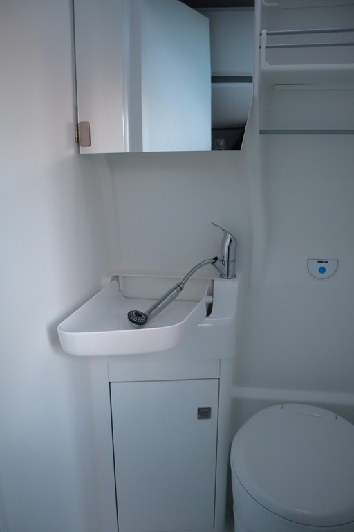 VW - Crafter Grand California 600 TDI Aut. 4Motion *_5