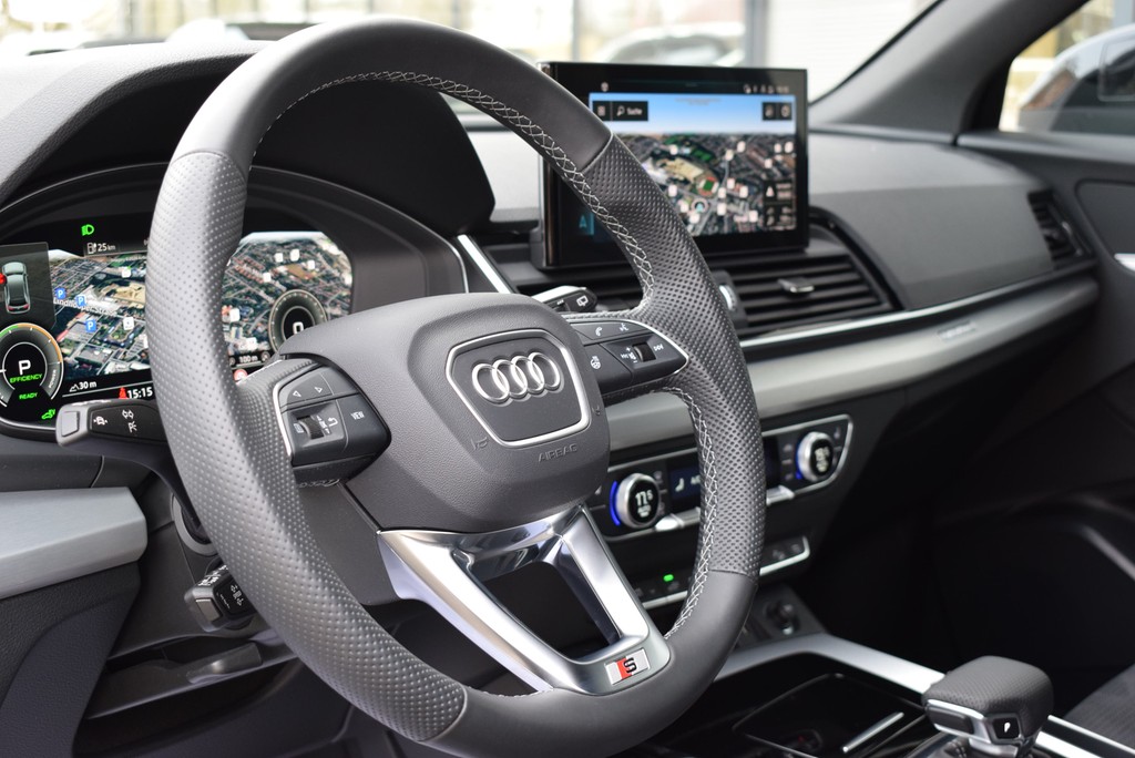 Audi - Q5 55 TFSIe quattro *S-line*AHK*Pano*Matrix*360°_15