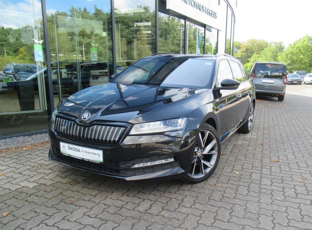 Skoda - Superb Combi 1.4 TSI iV DSG Sportline *StaHzg*_1
