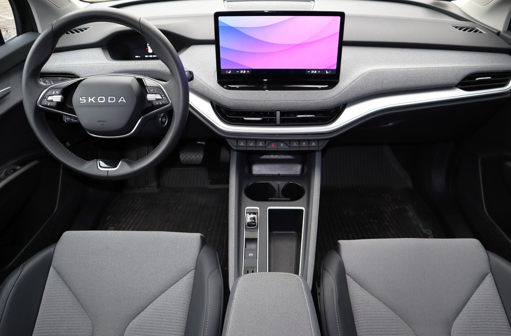 Skoda - Enyaq 60 *Matrix*Navi*Pano*AHK*RüKam*20"_8