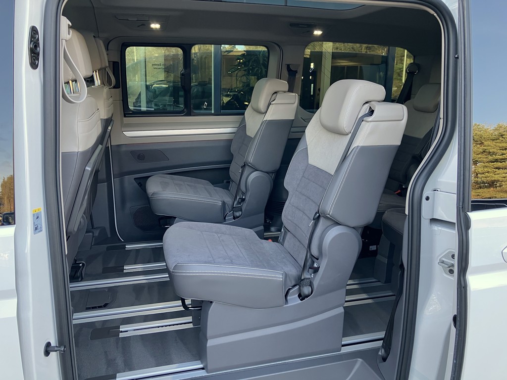 VW - T7 Multivan Edition 2.0 TDI DSG lang *Pano*AHK_14