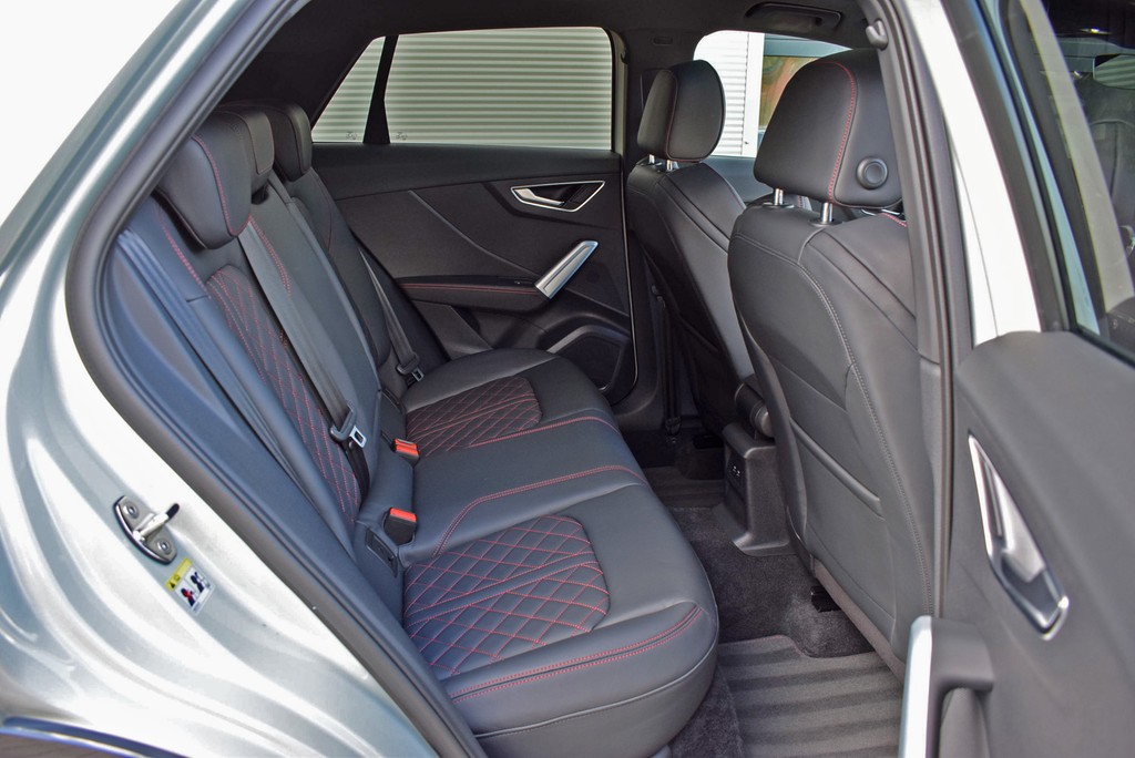 Audi - SQ2 2.0 TFSI qu/S-tr. *Matrix*AHK*Pano*RüKam*_20