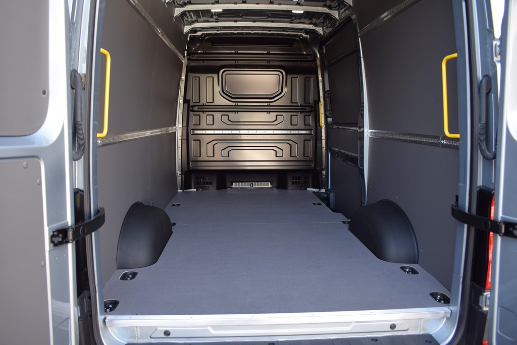 VW - Crafter 35 Kasten TDI Aut. 4Motion MR *Hochdach_6