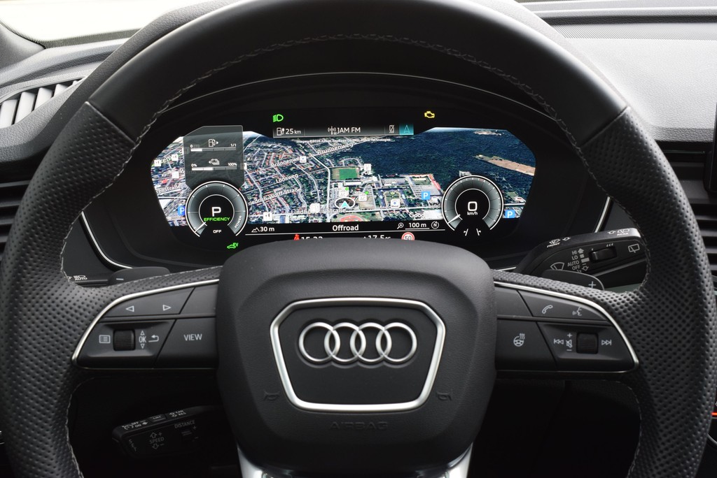Audi - Q5 55 TFSIe quattro *S-line*AHK*Pano*Matrix*360°_3