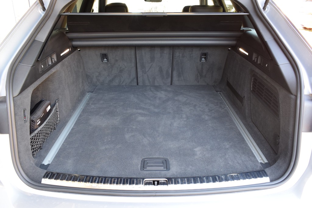 Audi - A6 Avant 40 TDI S-tr. *S-line* Matrix*AHK*Pano*_7