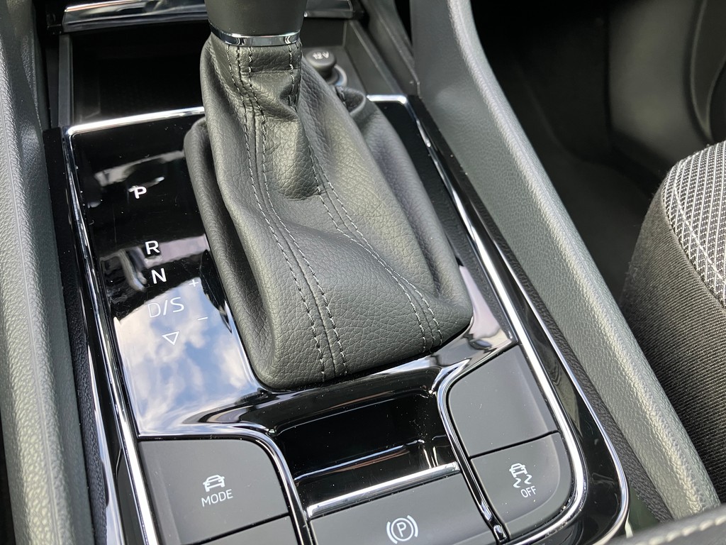 Skoda - Kodiaq Ambition 1.5 TSI DSG *LED*GRA*AHK*RüKam_12