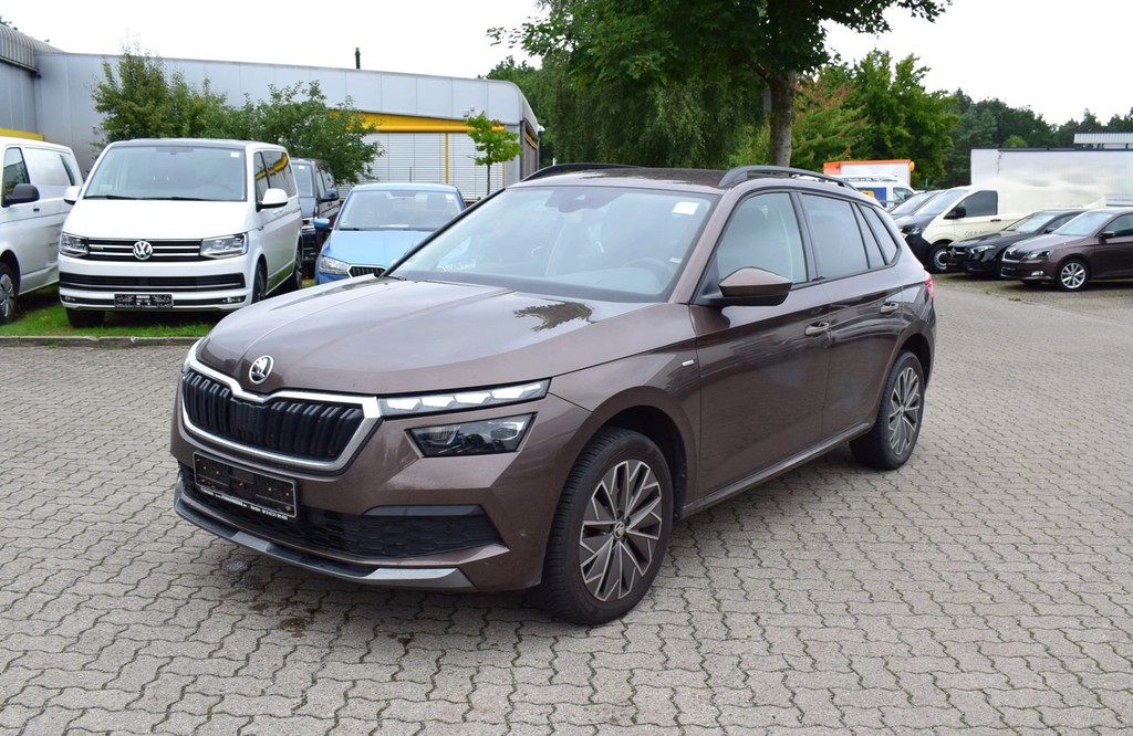 Škoda Kamiq 1.0 TSI DSG Clever *LED*RüKam*AHK