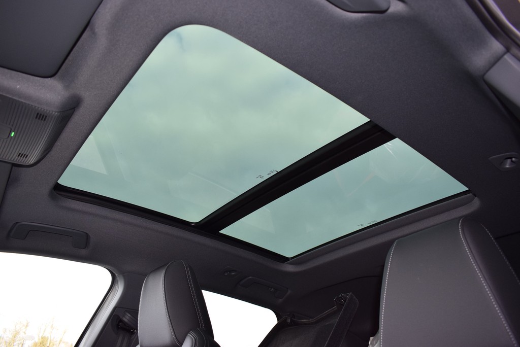 Audi - Q4 e-tron 55 quattro *Pano*AHK*Matrix*HuD*360°_14