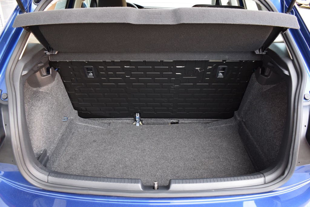 VW - Polo 1.0 5-Gang *Trendline*Klima*Sitzhzg.*3,99%*_10