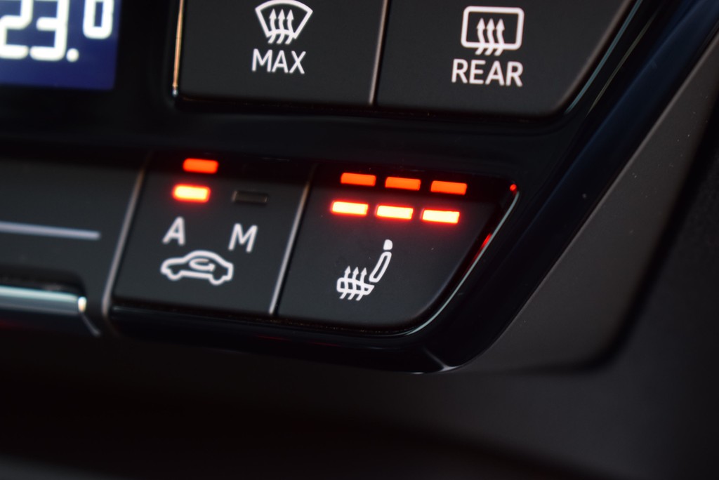 Audi - A3 Sportback 35 TFSI S-tr. *S-line*LED*AHK*Pano*_6