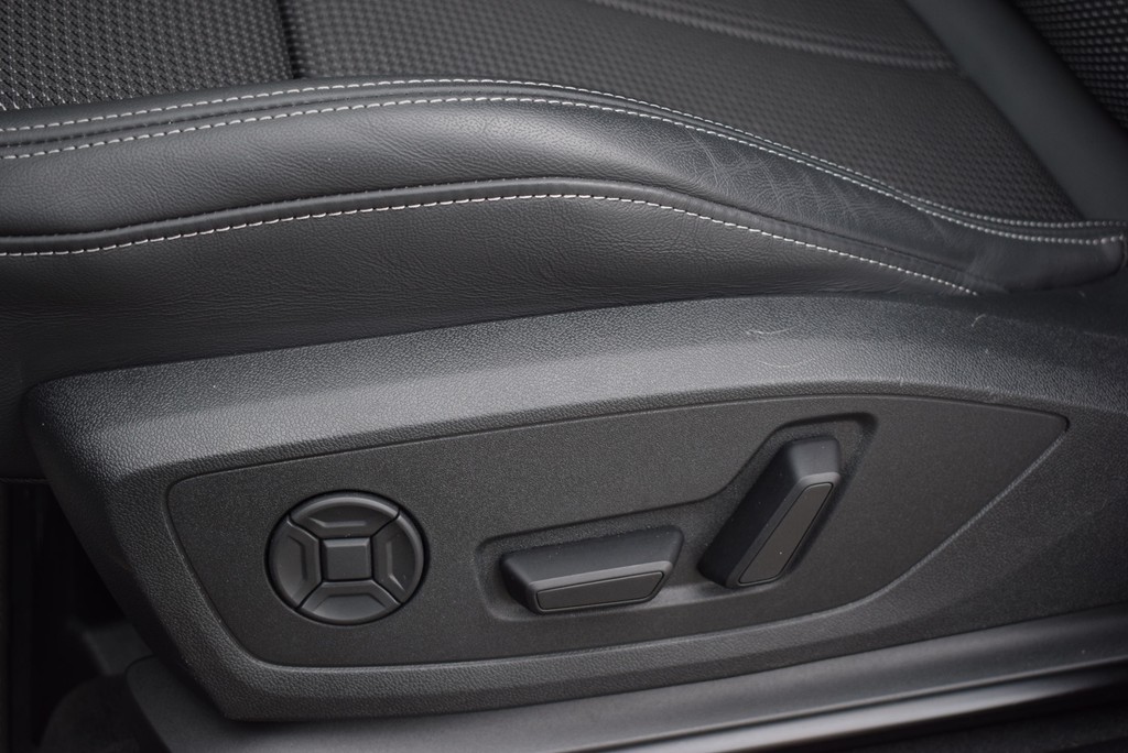 Audi - Q3 Sportback 40 TDI qu/S-tr. *S-line*Matrix*AHK*_6