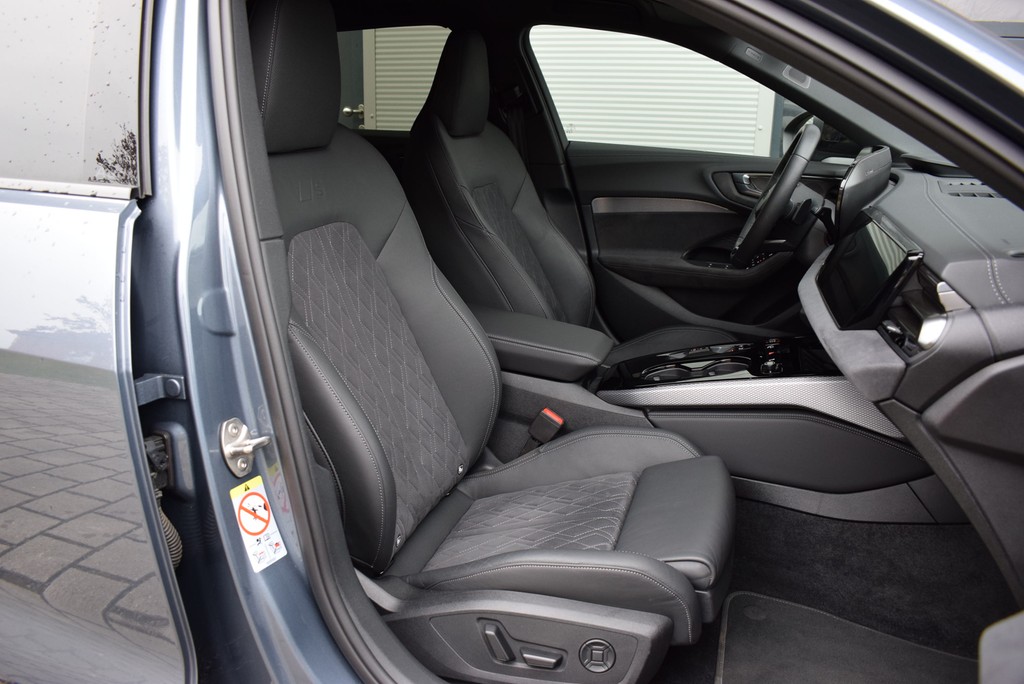 Audi - A5 Avant TDI quattro *S-line*Matrix*AHK*HuD*B&O*_18