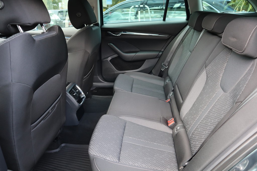 Skoda - Octavia Combi 1.0 TSI First Edition *LED*Nav*AHK_4