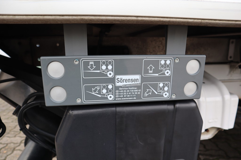 VW - Crafter 35 Koffer (Fa. Schoon) lang *RüKam_5