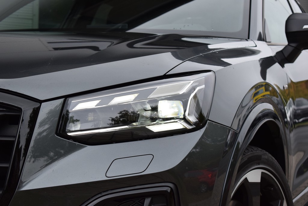 Audi - Q2 40 TFSI quat/S-tr. *S-line*Matrix*Navi*RüKam*_7