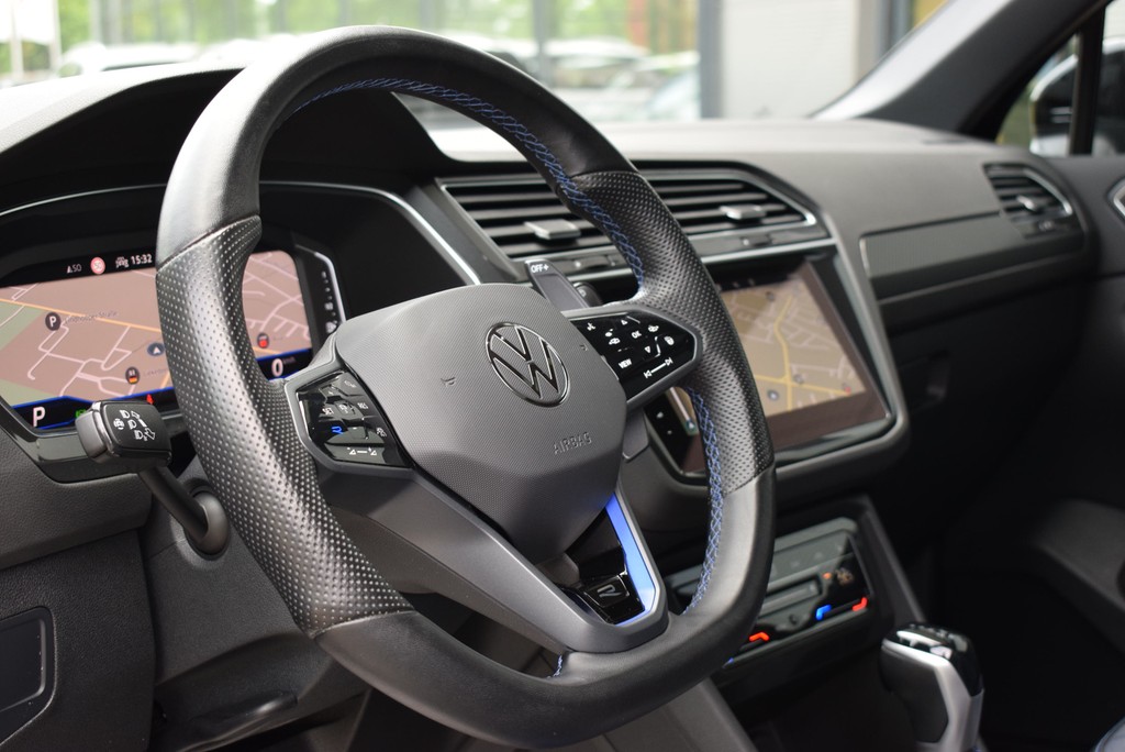 VW - Tiguan R 2.0 TSI 4Mo/DSG *Matrix*Pano*AHK*360*_14
