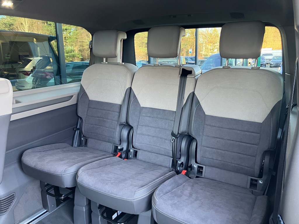 VW - T7 Multivan Edition 2.0 TDI DSG lang *Pano*AHK_2