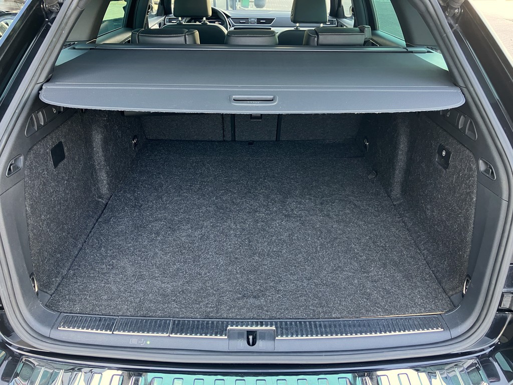 Skoda - Superb Combi L&K 1.4 TSI iV DSG *Matrix*Pano*AHK_7