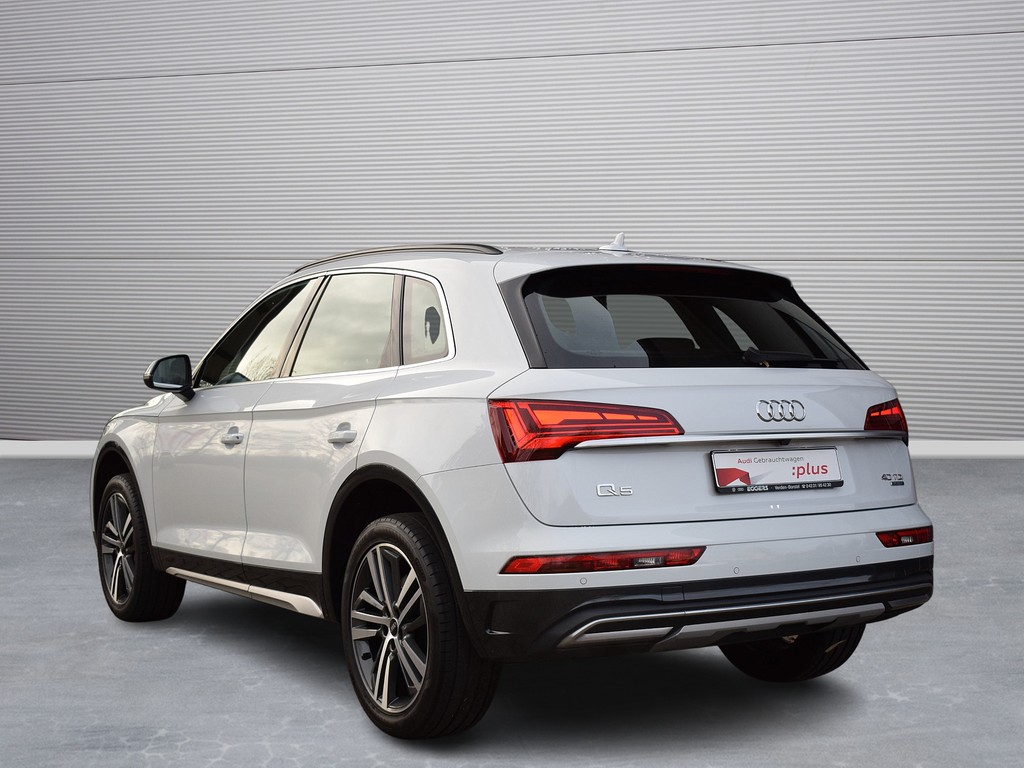 Audi - Q5 40 TDI qu/S-tr. *S-line*LED*RüKam*Navi*_15