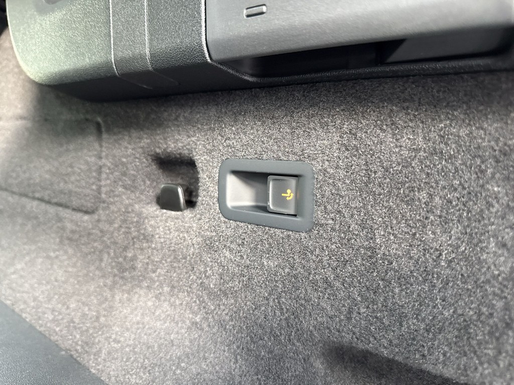 Fahrzeugbild_4 Fahrzeugbild_4