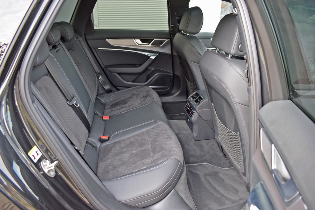 Audi - A6 Avant 55 TFSI e qu/S-tr. *S-line*Matrix*Pano*_22