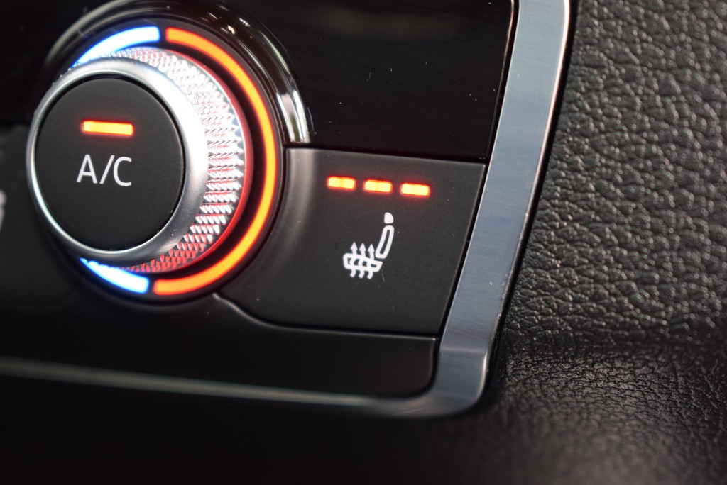 Audi - SQ2 2.0 TFSI qu/S-tr. *Matrix*AHK*Pano*RüKam*_11