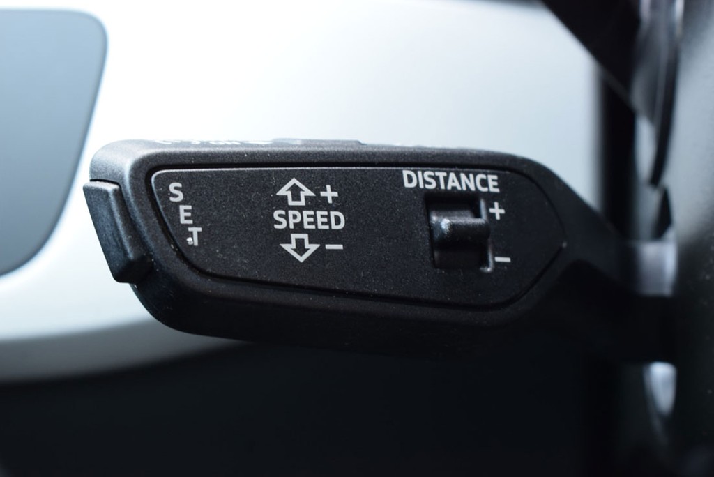 Audi - A4 Avant 35 TDI S-tr. *LED*Navi*PDC*ACC*Klima*_7