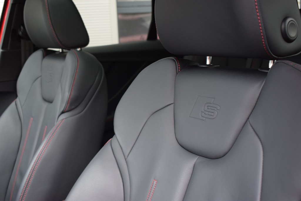 Audi - SQ2 2.0 TFSI qu/S-tr. *Matrix*Pano*AHK*SONOS*19*_10