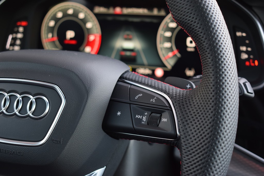 Audi - SQ7 4.0 TFSI qu/Tip. *Laser*AHK*Standhzng*Pano*_5 Audi - SQ7 4.0 TFSI qu/Tip. *Laser*AHK*Standhzng*Pano*_5