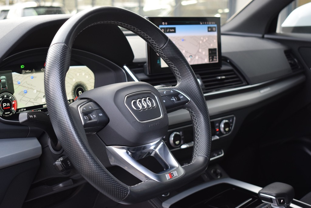 Audi - Q5 40 TDI qu/S-tr. *S-line*LED*RüKam*Navi*_6