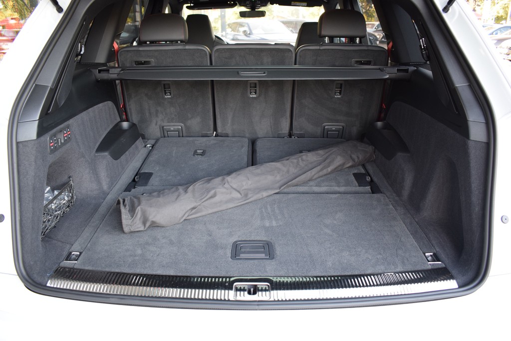 Audi - SQ7 4.0 TFSI qu/Tip. *Laser*AHK*Standhzng*Pano*_9