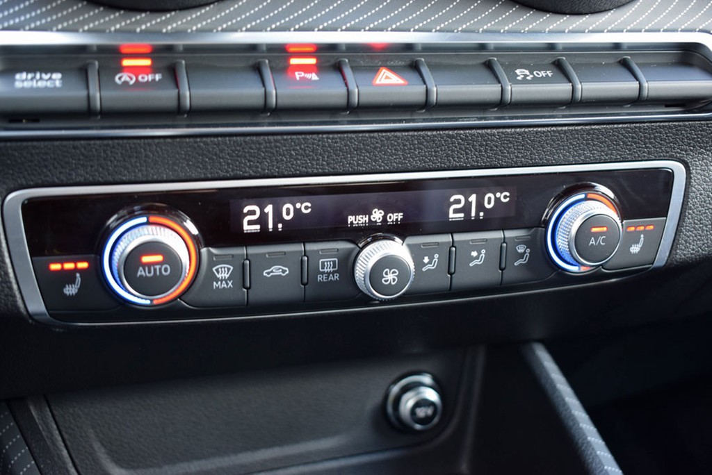 Audi - Q2 35 TDI qu/S-tr. *S-line*Matrix*Standhzng*AHK*_3