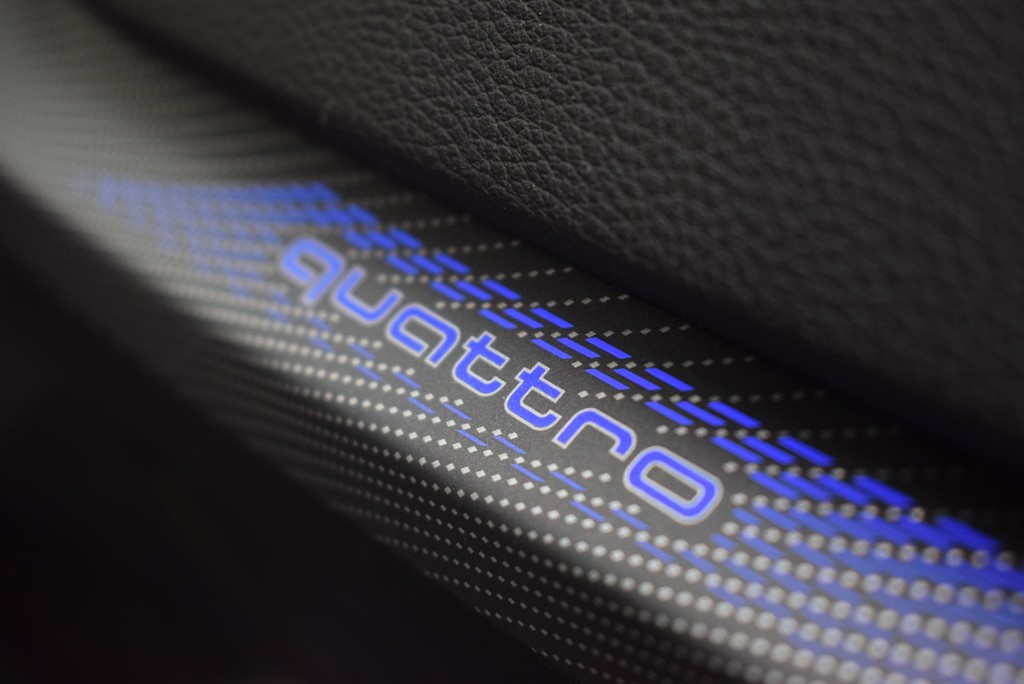 Audi - Q2 40 TFSI quat/S-tr. *S-line*Matrix*Navi*RüKam*_6