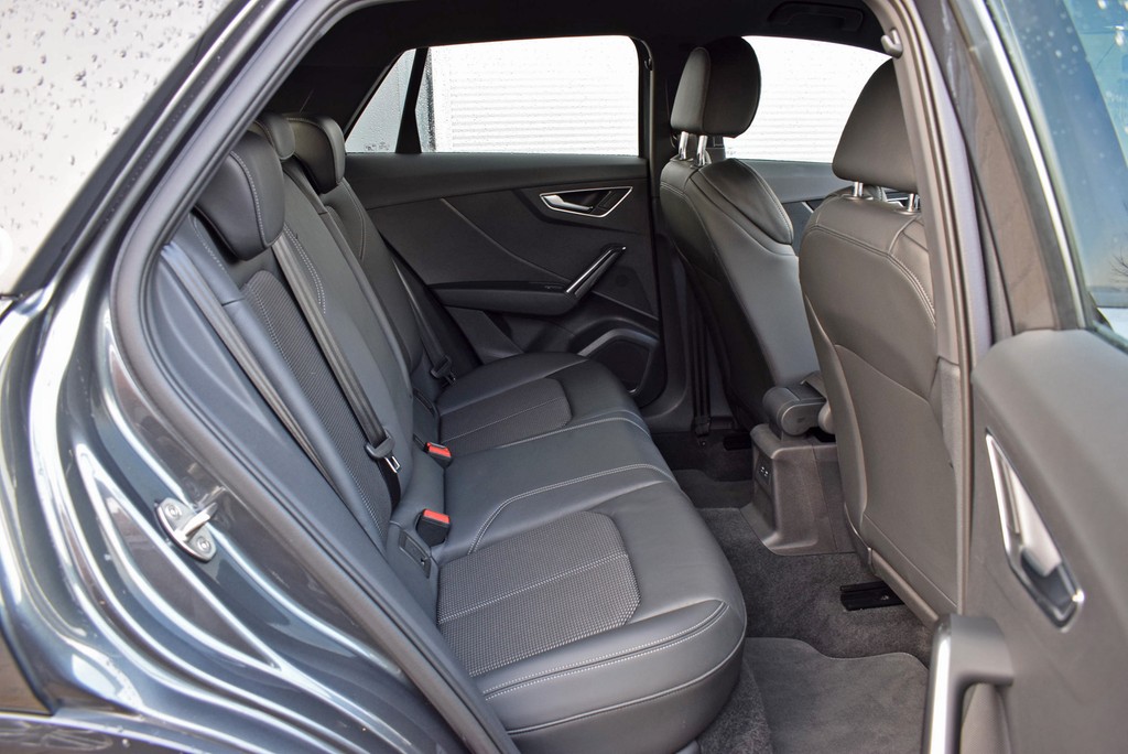 Audi - Q2 40 TFSI quat/S-tr. *S-line*Matrix*Navi*RüKam*_13