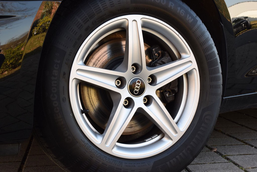 Audi - A4 Avant 35 TDI S-tr. *LED*Navi*PDC*ACC*Klima*_13