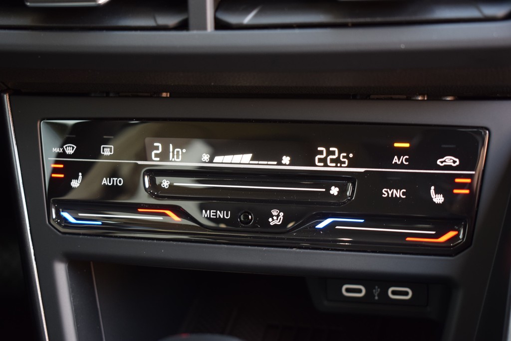 VW - Taigo 1.5 TSI DSG *Style*Matrix*AHK*RüKam*ACC*_2