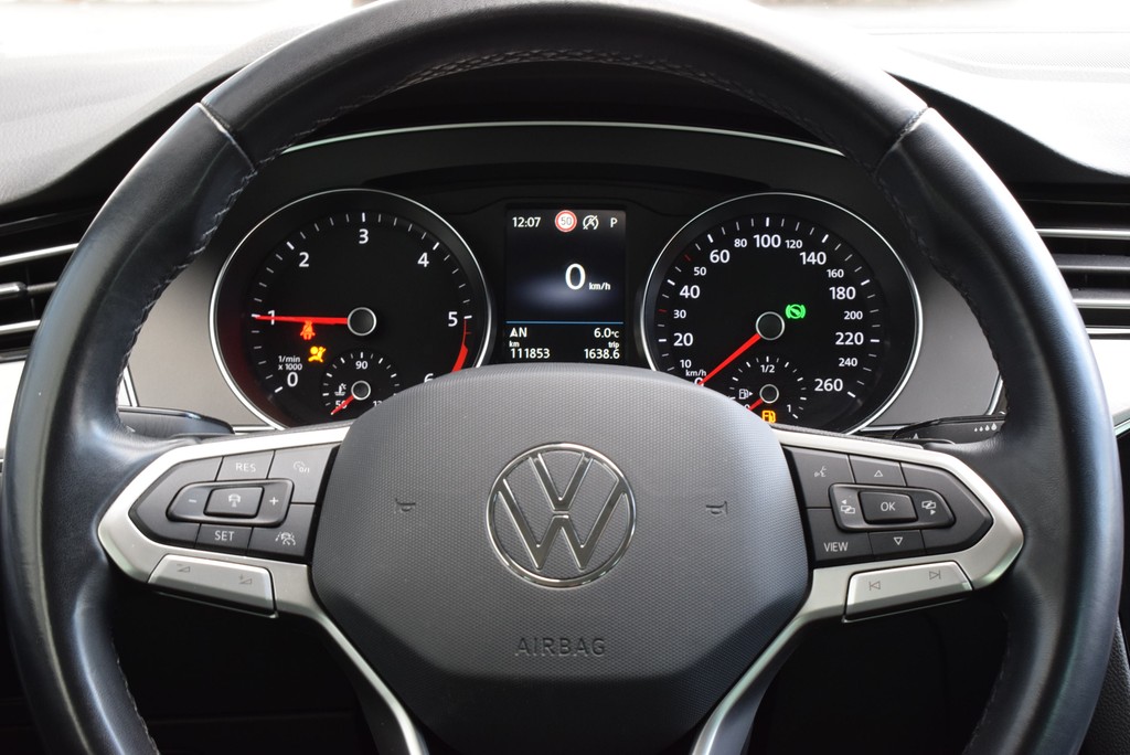 VW - Passat Variant TDI DSG *Business*AHK*LED*3,99%*_3