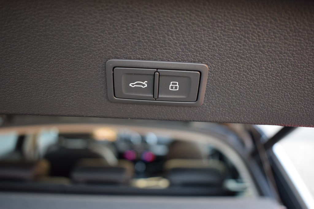 Audi - Q2 35 TFSI S-tr. *S-line*LED*AHK*RüKam*Navi*ACC*_8