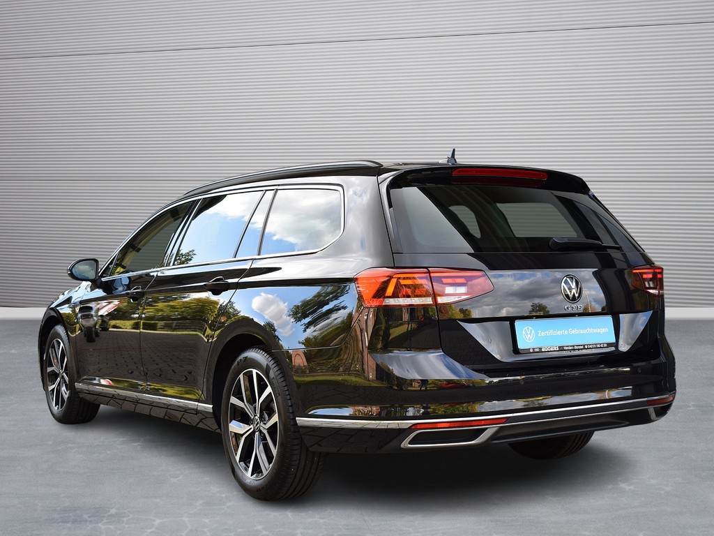 VW - Passat Variant GTE DSG *AHK*RüKam*Navi*3,99%*_14