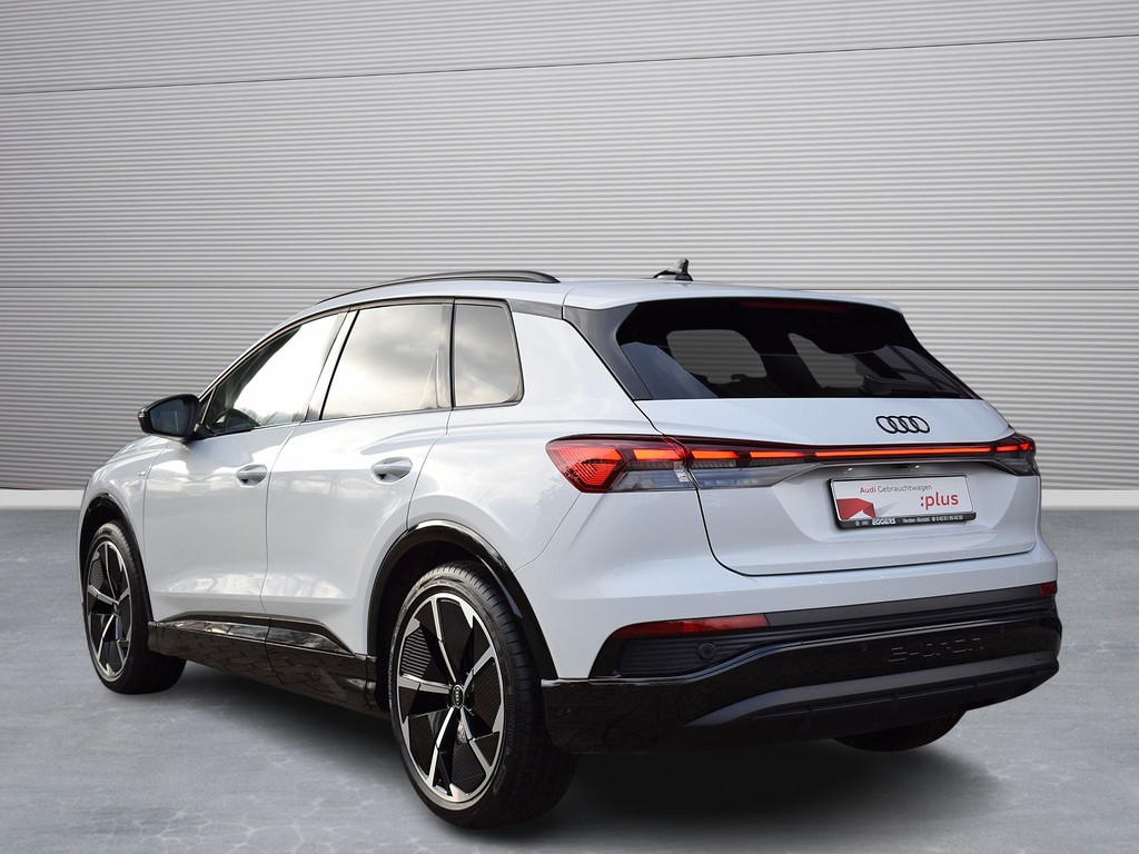 Audi - Q4 e-tron 45 *S-line*Matrix*AHK*HuD*SONOS*RüKam*_18