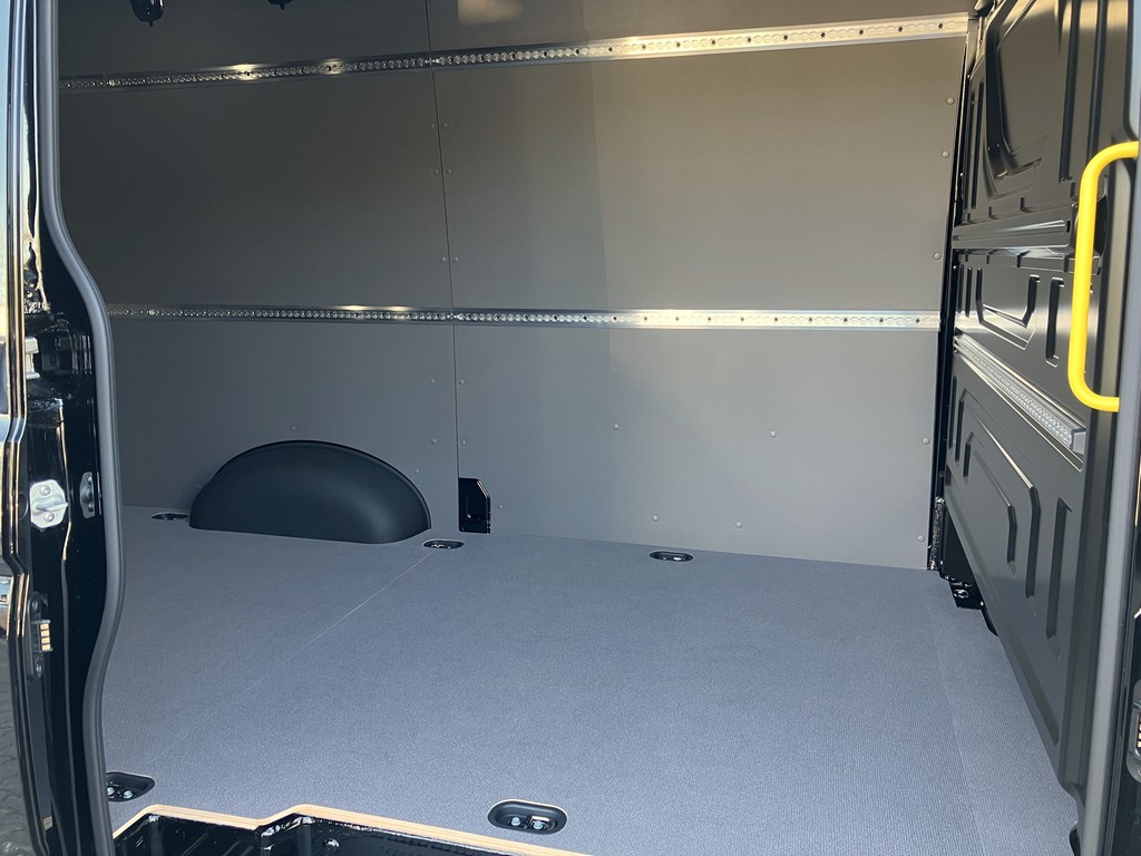 VW - Crafter 35 Kasten TDI Aut. 4Motion MR *Hochdach_15