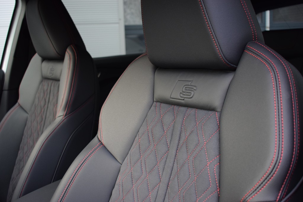 Audi - Q4 e-tron 45 *S-line*Matrix*AHK*HuD*SONOS*RüKam*_11