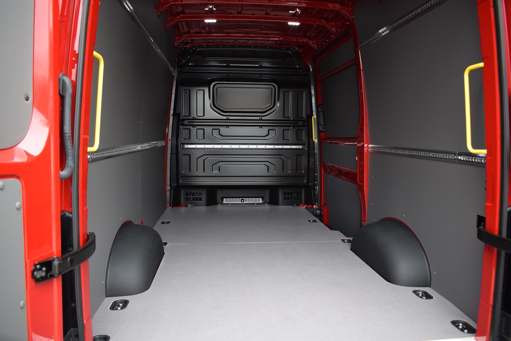 VW - Crafter 35 Kasten TDI Aut. 4Motion MR *Hochdach_4