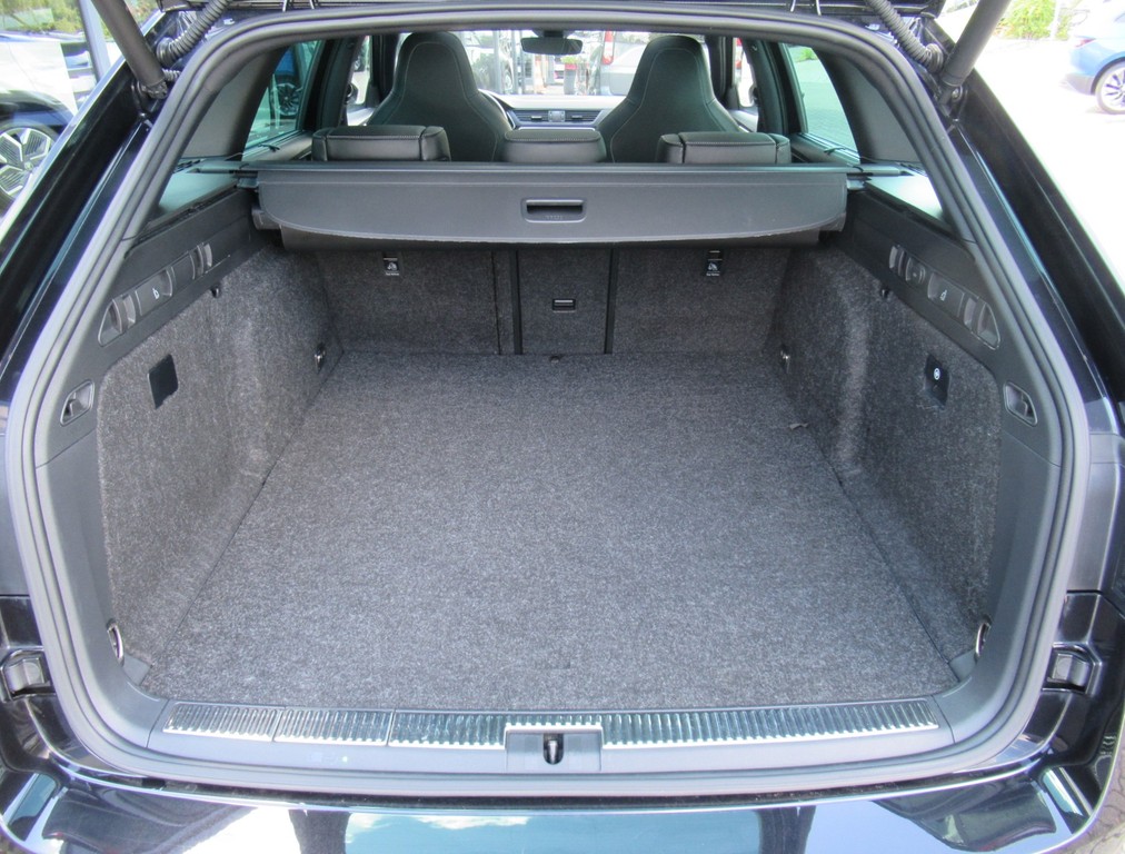 Skoda - Superb Combi 1.4 TSI iV DSG Sportline *StaHzg*_7