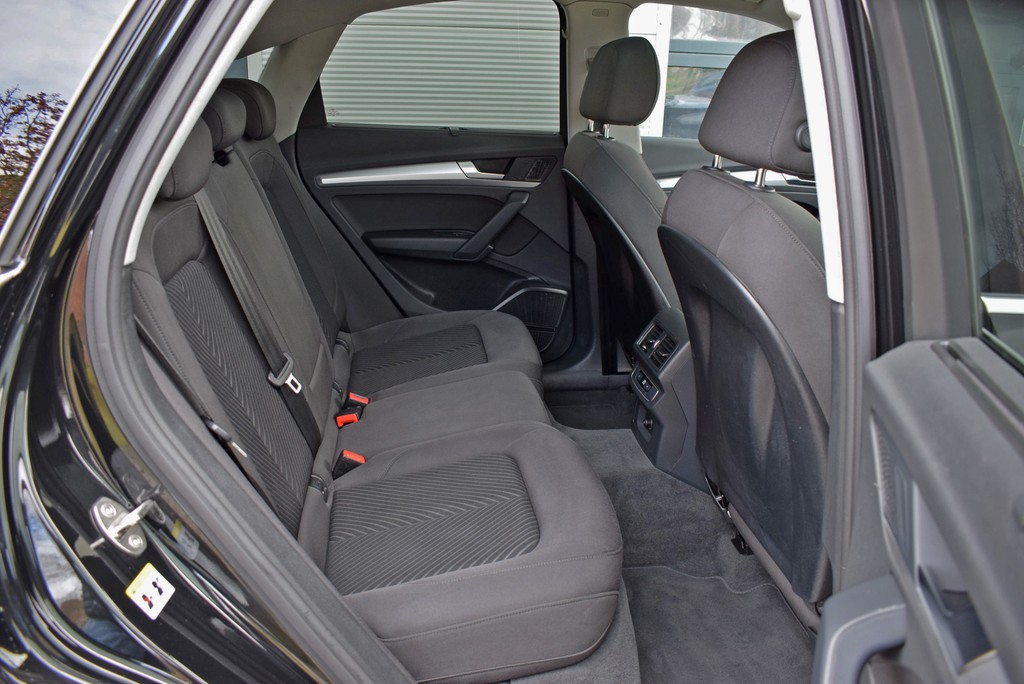 Audi - Q5 Sportback 40 TDI qu/S-tr. *S-line*LED*Pano*_23