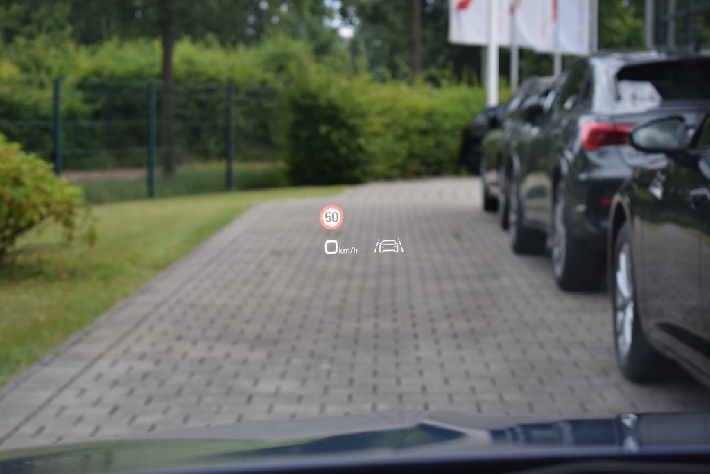 Audi - S3 Limo 2.0 TFSI qu. *Pano*Matrix*HuD*SONOS*19"_8