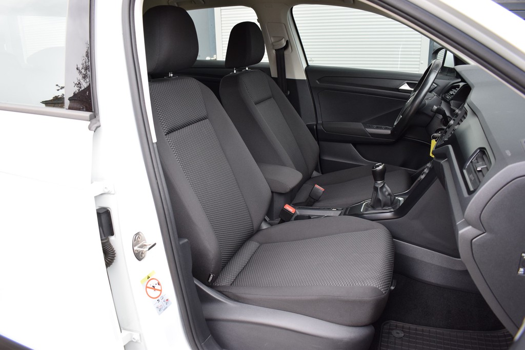VW - T-Roc TDI 1.6 6-Gang *PDC*Klima*ACC*Sitzhzng*_16