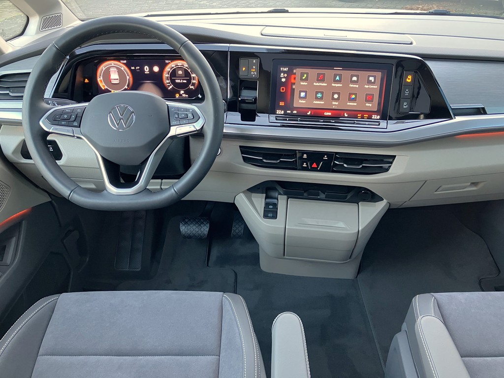 VW - T7 Multivan Edition 2.0 TDI DSG lang *Pano*AHK_10